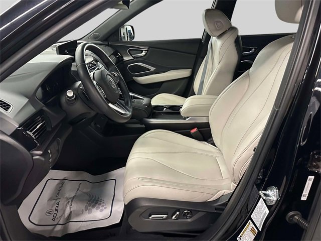 Used 2025 Acura RDX SH-AWD image 12
