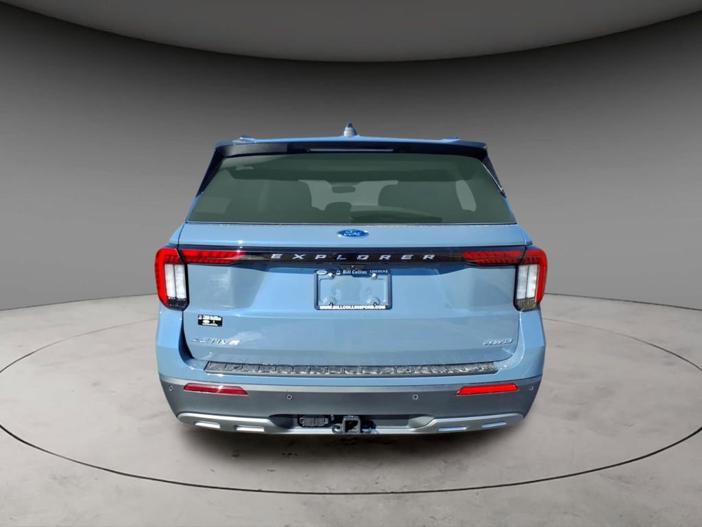 New 2026 Ford Explorer Active image 7