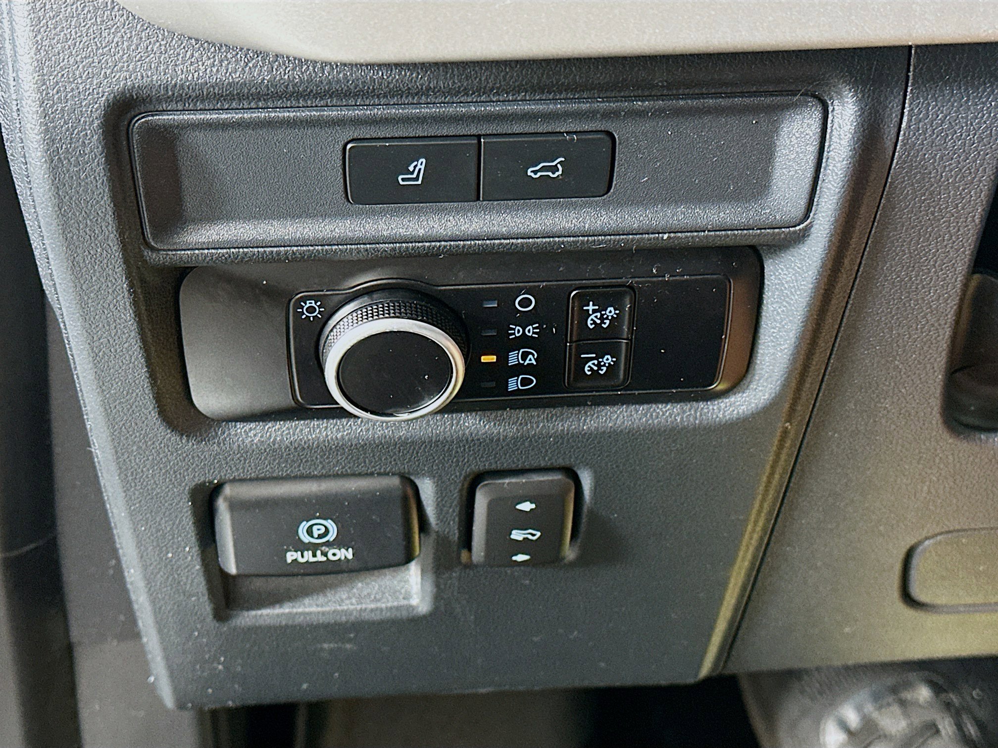 Used 2023 Ford Expedition Max XLT RWD image 16