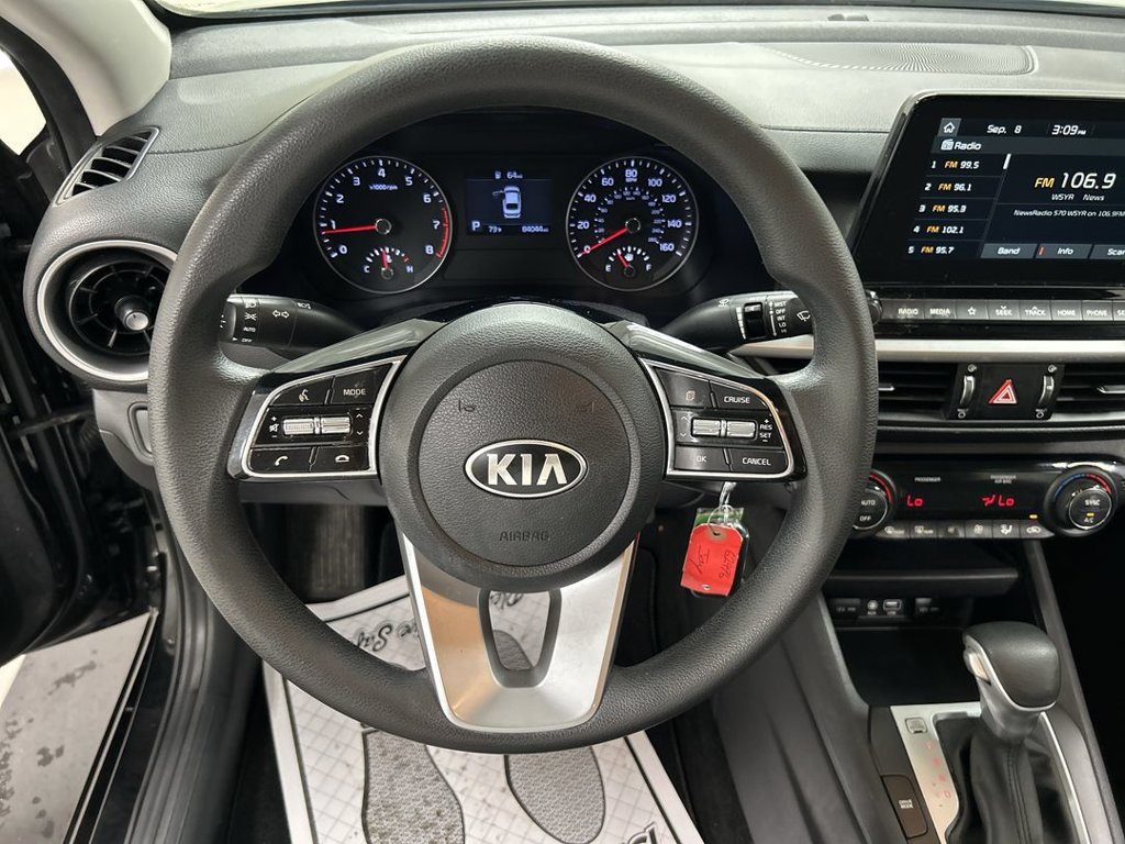 Used 2019 Kia Forte LXS FWD image 4