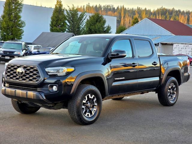 Used 2020 Toyota Tacoma TRD Off-Road w/ TRD Premium Off Road Package image 3
