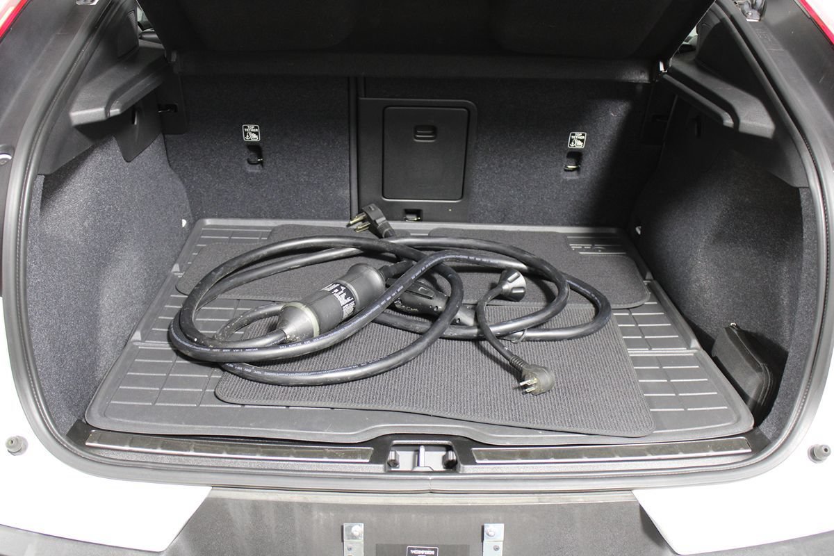 Used 2023 Volvo C40 P8 Recharge Ultimate w/ Protection Package Premier AWD/4WD image 38
