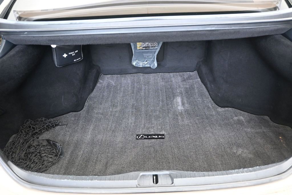 Used 2016 Lexus LS 460 w/ Comfort Package RWD image 11