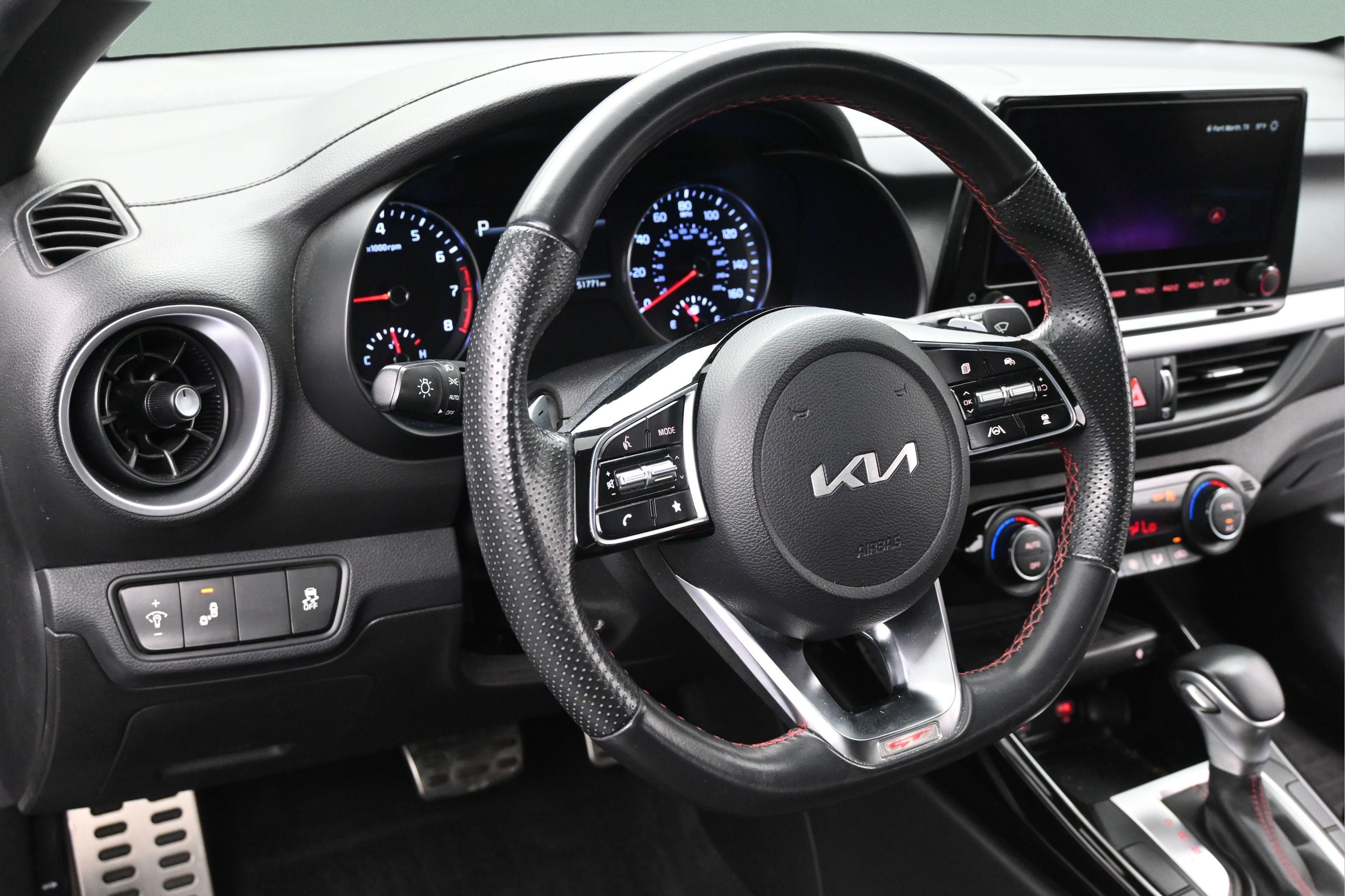 Used 2023 Kia Forte GT FWD image 13