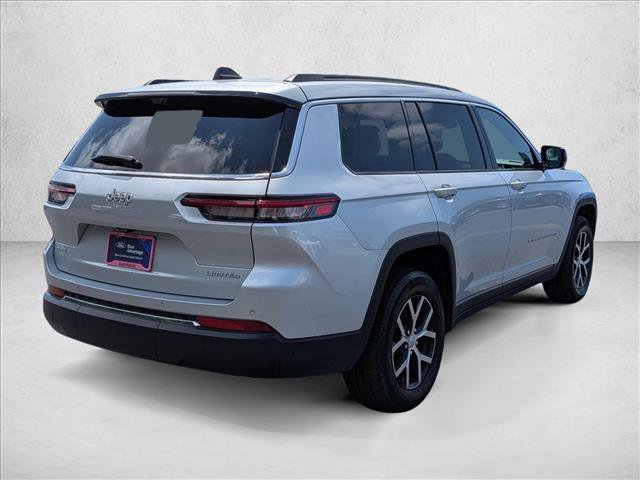 Used 2024 Jeep Grand Cherokee L Limited w/ Luxury Tech Group II AWD/4WD image 5