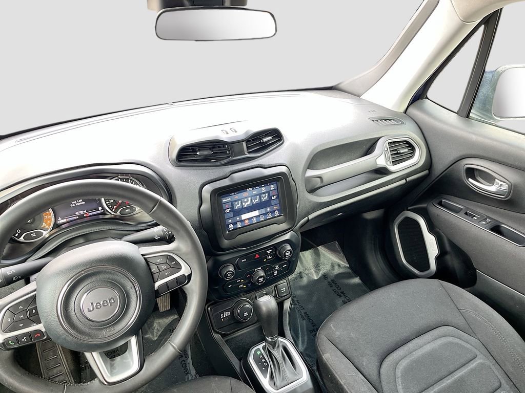 Used 2021 Jeep Renegade Latitude AWD/4WD image 24