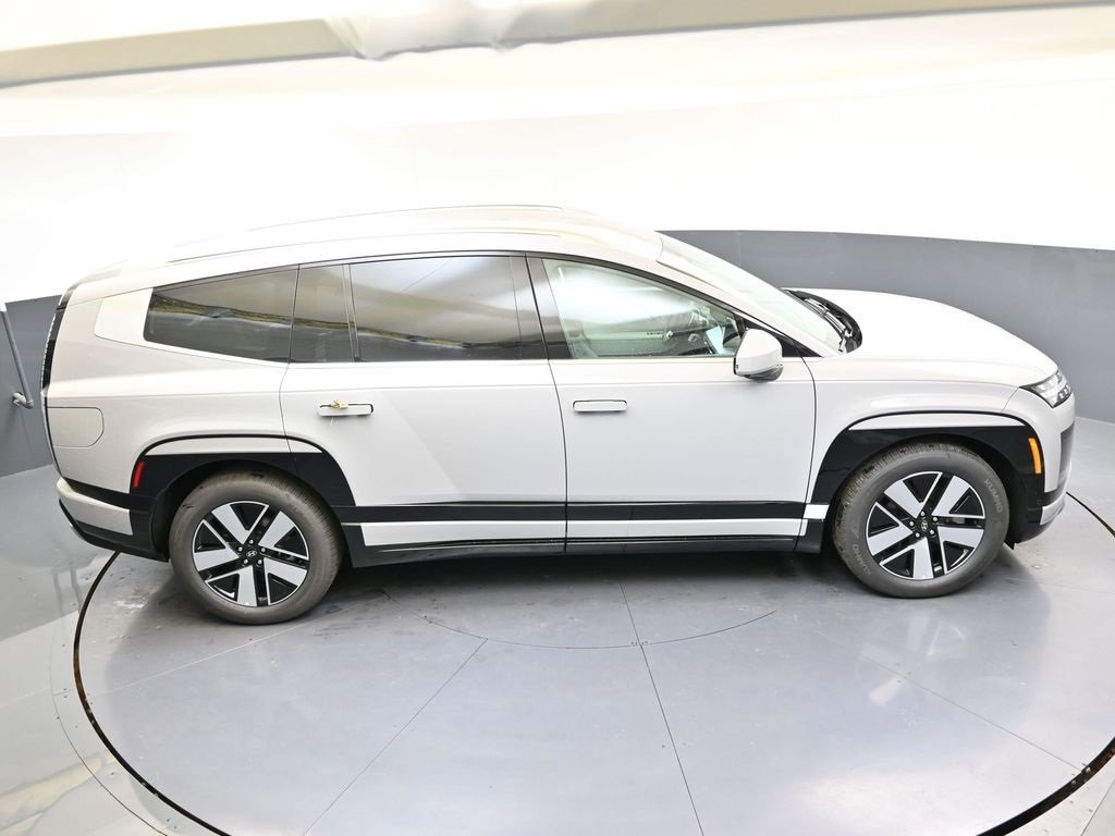 New 2026 Hyundai Ioniq 9 SEL image 48