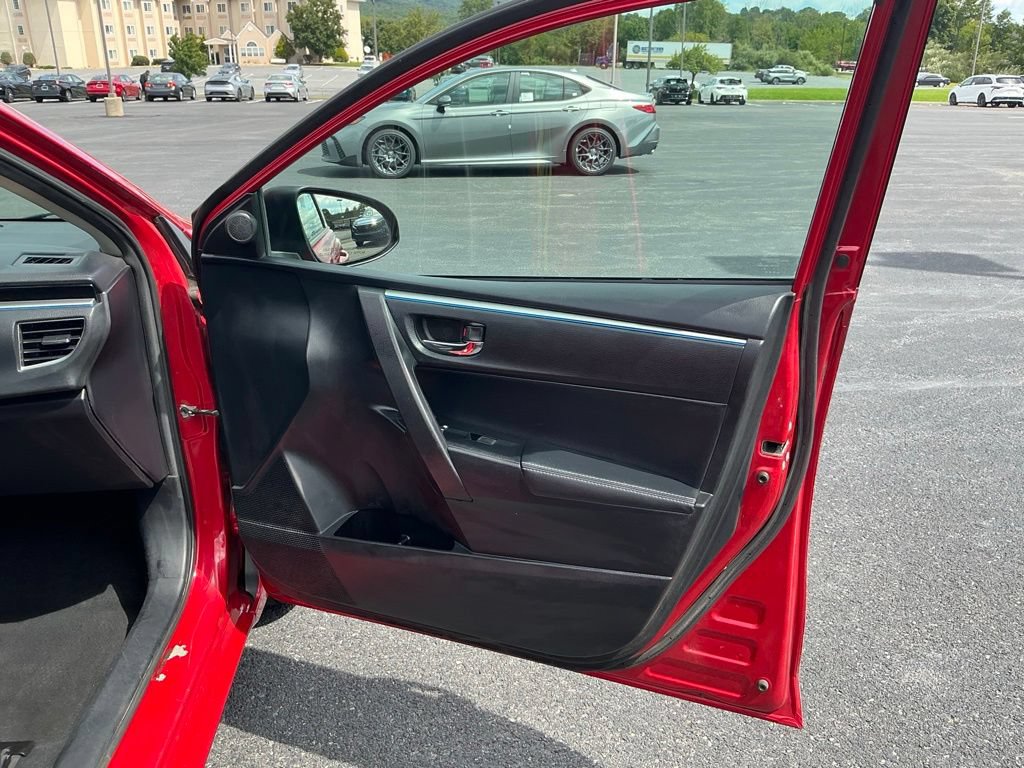 Used 2014 Toyota Corolla S FWD image 27
