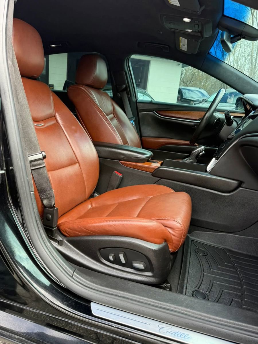 Used 2015 Cadillac XTS Luxury AWD/4WD image 18