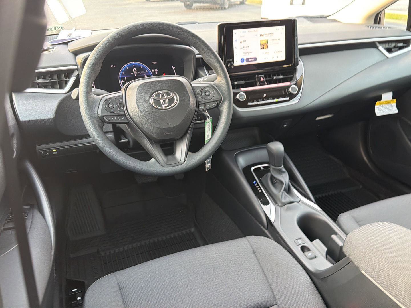 New 2026 Toyota Corolla LE image 18