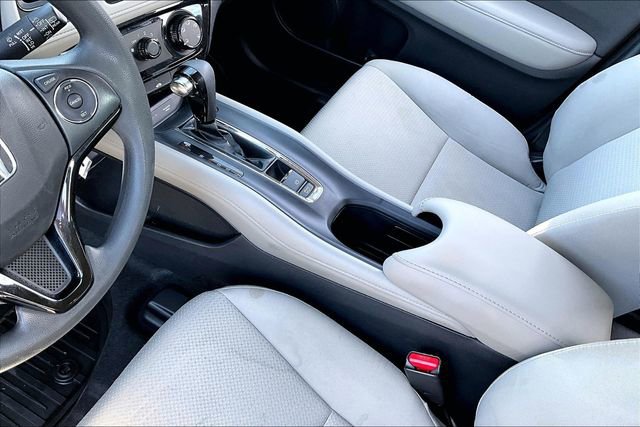 Used 2022 Honda HR-V LX image 17