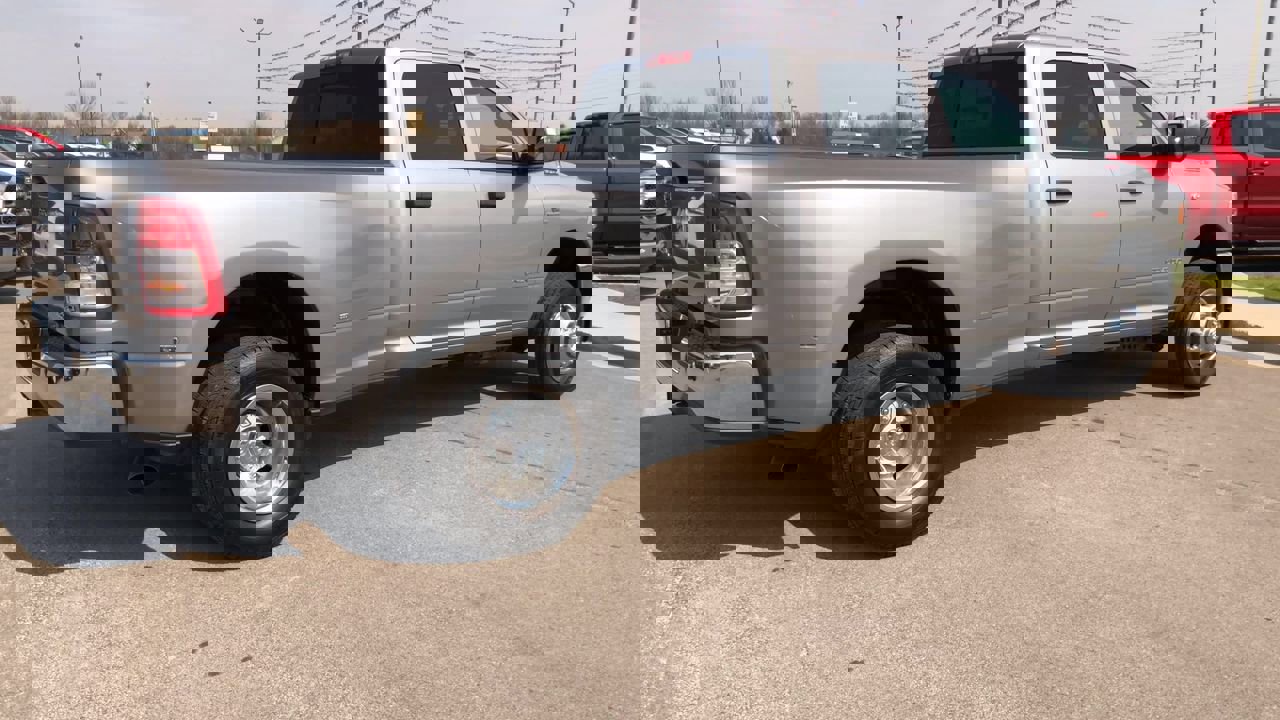 Used 2022 RAM 3500 Tradesman w/ Max Tow Package image 8