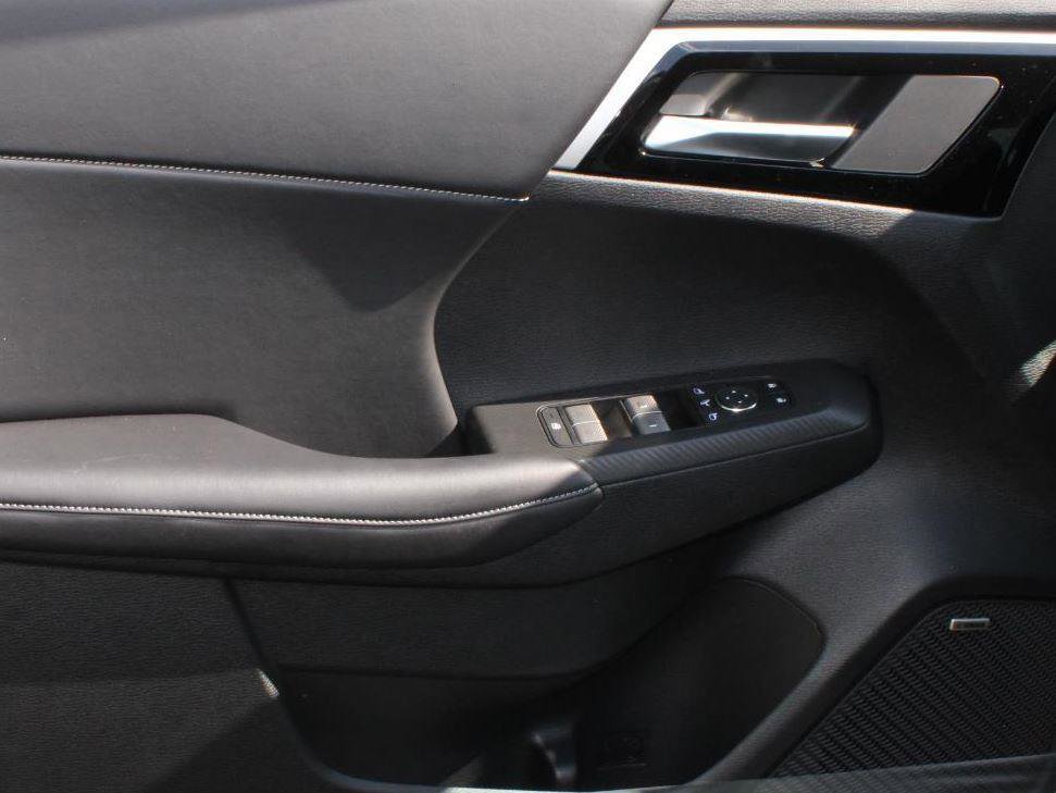 New 2025 Mitsubishi Outlander Trail Edition image 16