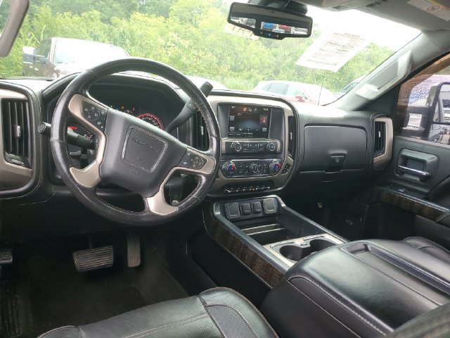 Used 2015 GMC Sierra 2500 Denali AWD/4WD image 10
