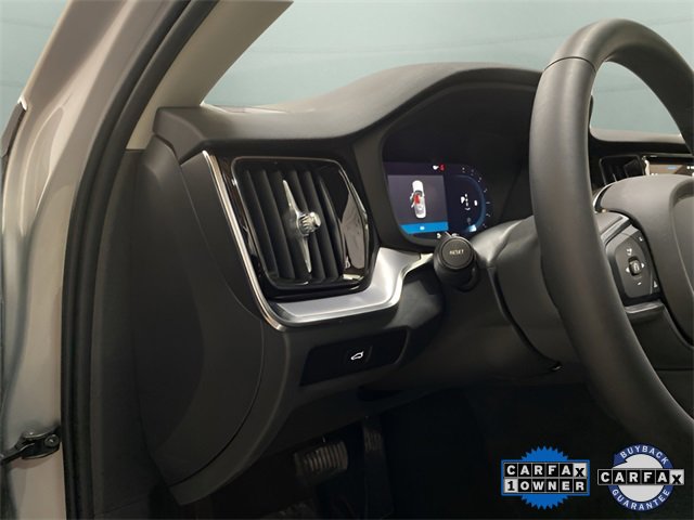 Used 2025 Volvo S60 B5 Core image 33