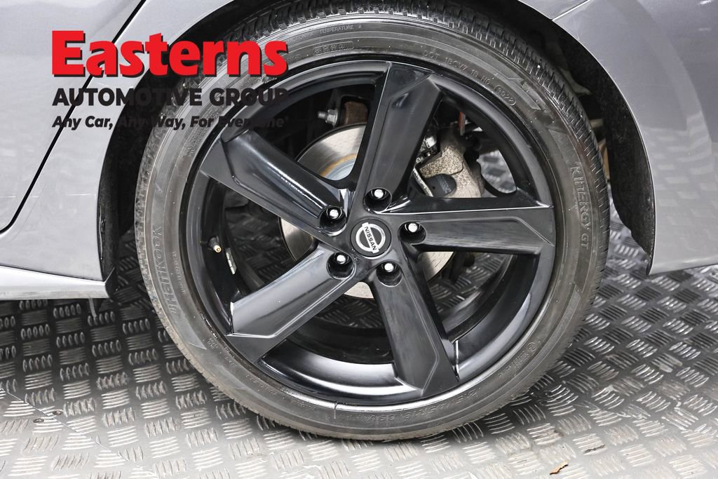 Used 2023 Nissan Sentra SR w/ SR Premium Package image 8