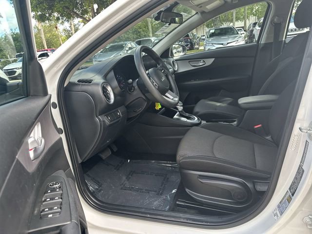 Used 2023 Kia Forte LXS FWD image 22