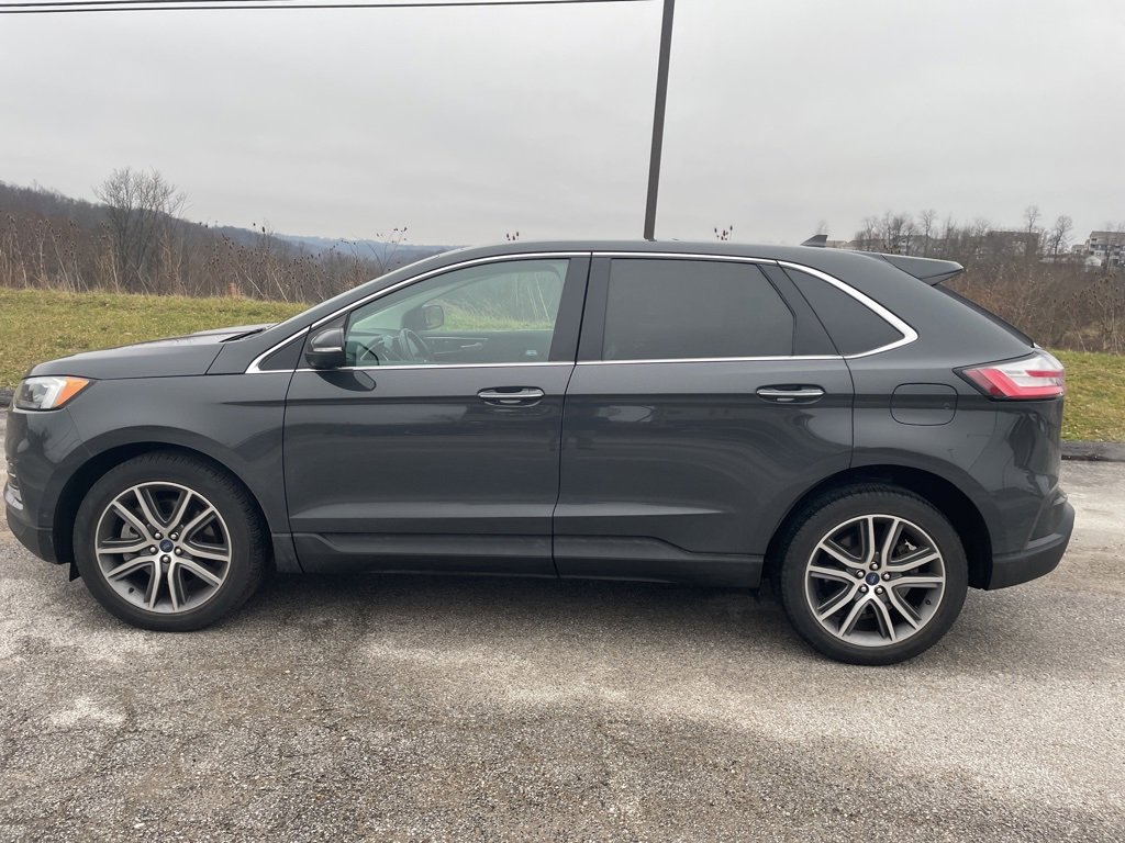 Certified 2021 Ford Edge Titanium w/ Equipment Group 301A image 8