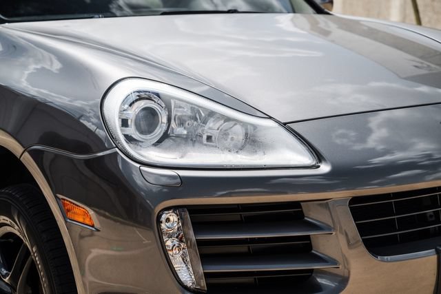 Used 2008 Porsche Cayenne AWD/4WD image 38