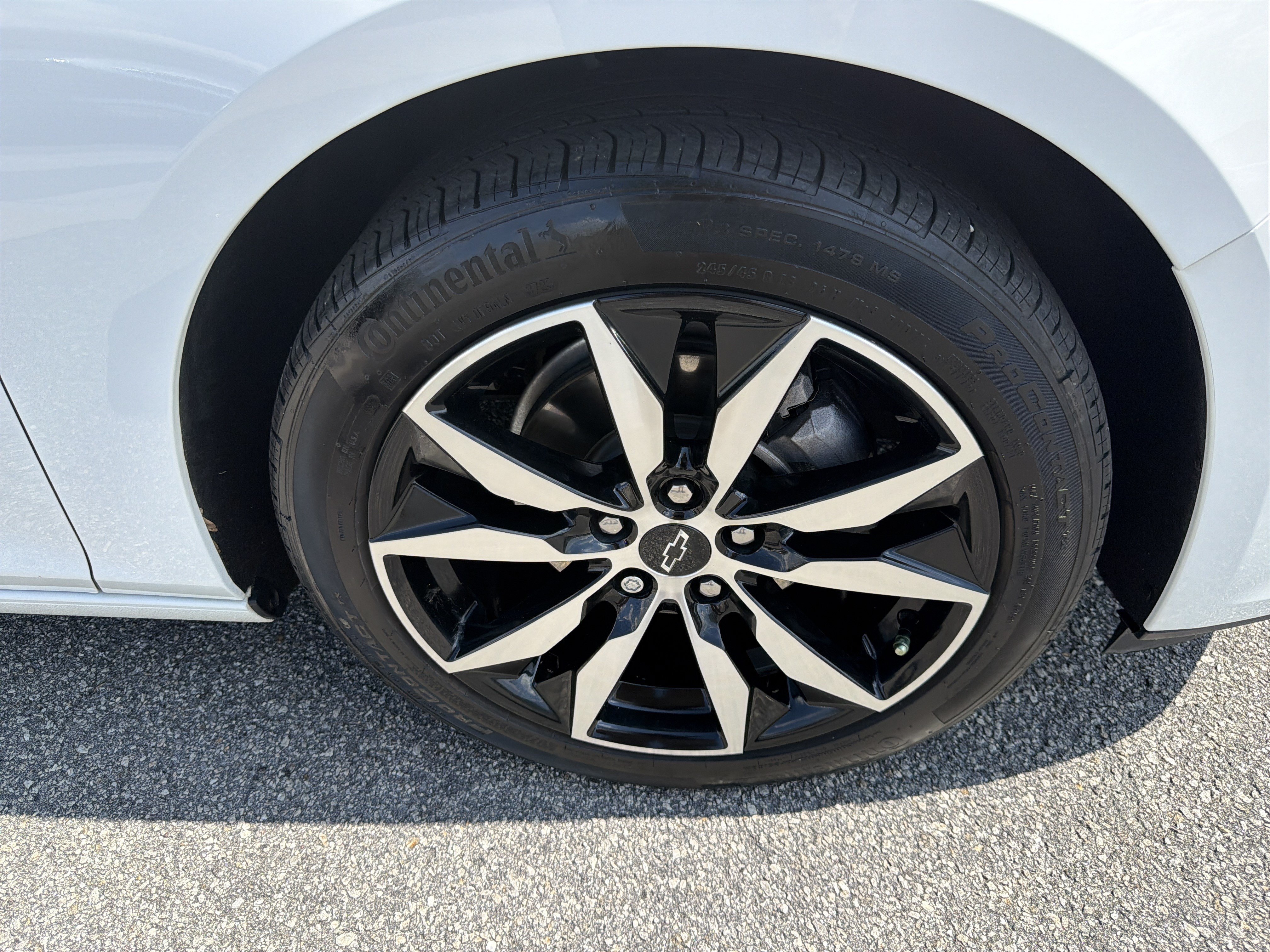 Used 2024 Chevrolet Malibu RS FWD image 23