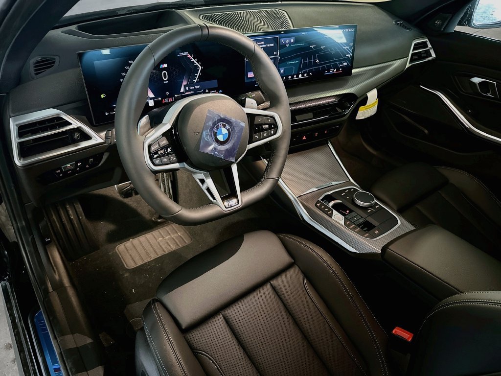 New 2026 BMW 330i xDrive Sedan w/ M Sport Package AWD/4WD image 9