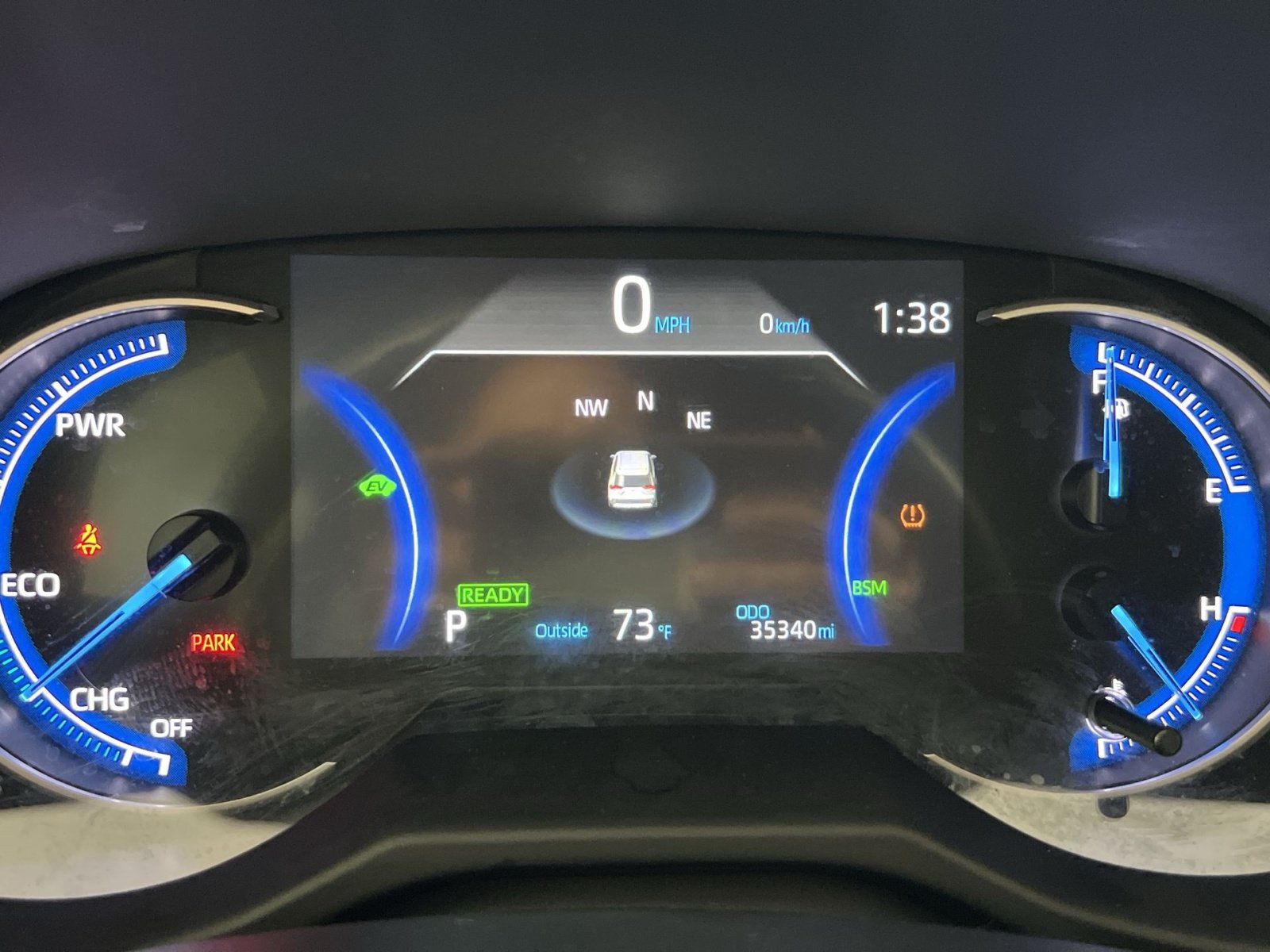 Used 2025 Toyota RAV4 XLE AWD/4WD image 17