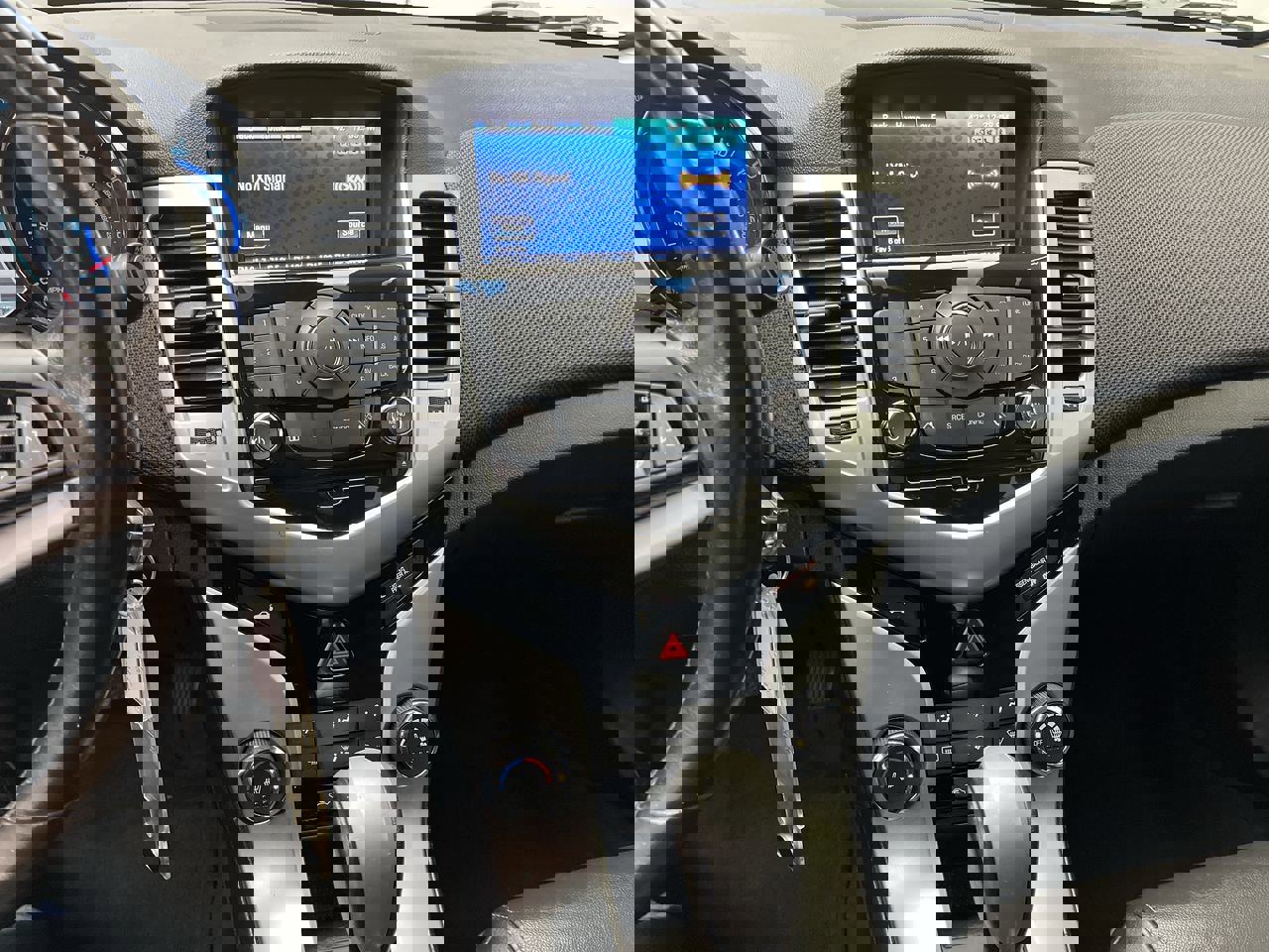 Used 2015 Chevrolet Cruze LT w/ RS Package image 14