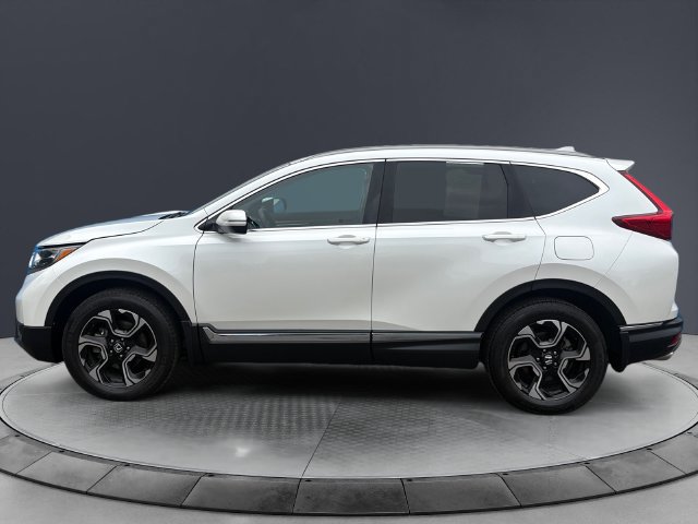 Used 2018 Honda CR-V Touring image 2