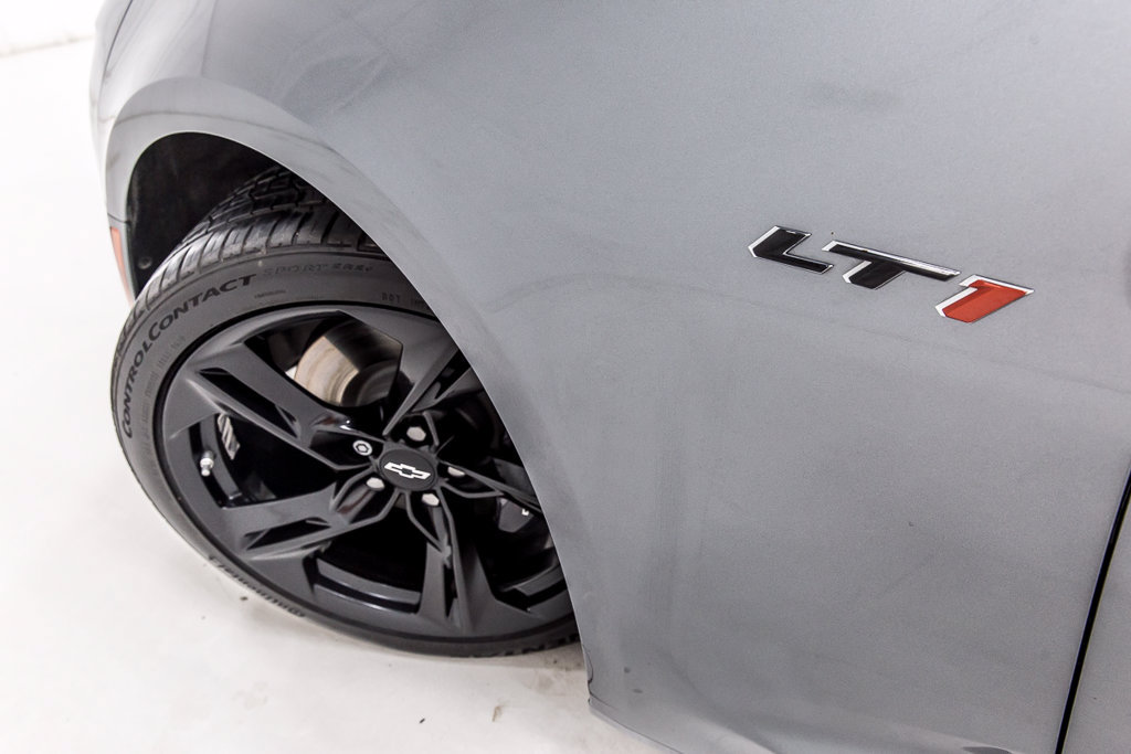Used 2021 Chevrolet Camaro LT RWD image 13