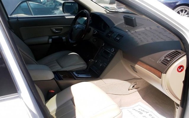 Used 2011 Volvo XC90 V8 AWD/4WD image 6