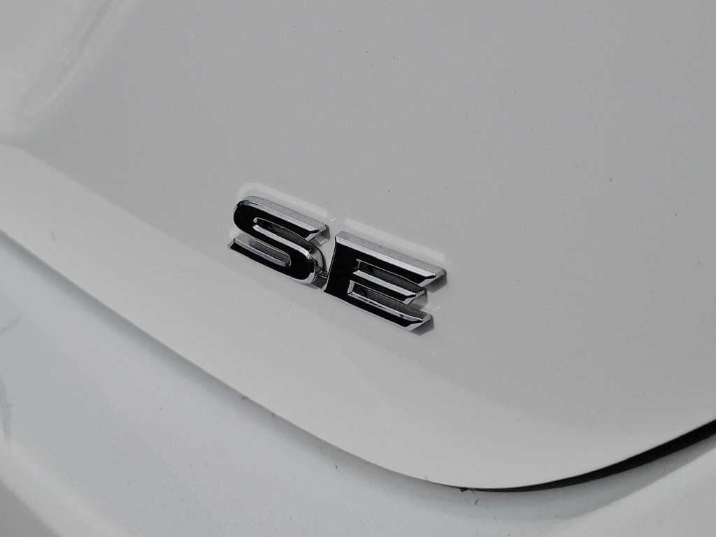 Used 2024 Toyota Camry SE FWD image 27