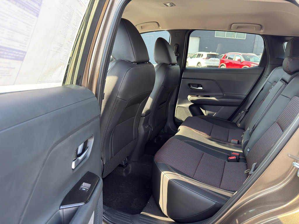 New 2026 Nissan Kicks SR w/ Cold Weather Package image 29