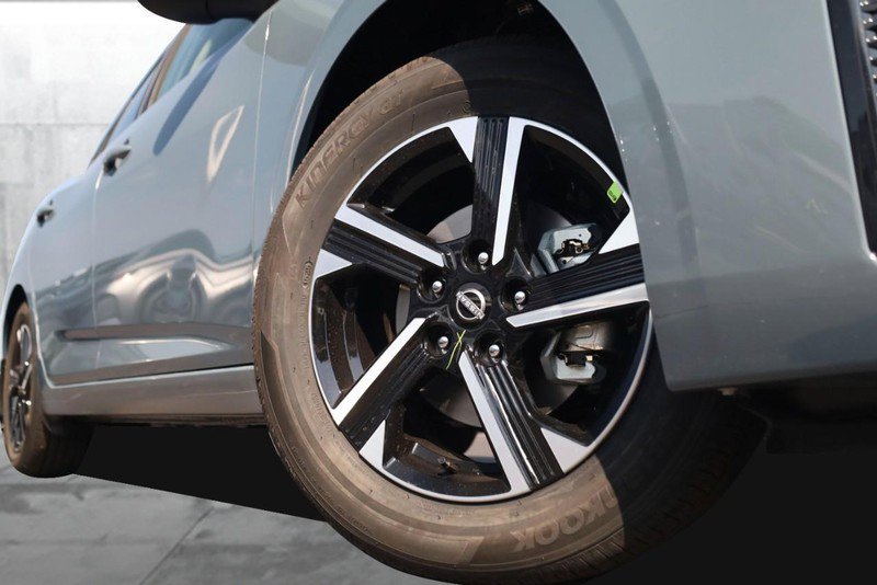 New 2025 Nissan Sentra SV w/ All-Weather Package image 3