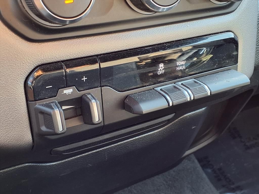 Used 2023 RAM 1500 Big Horn image 8