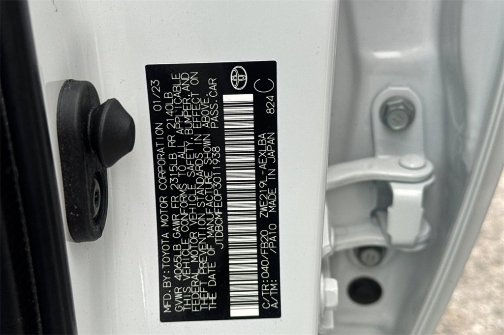 Certified 2023 Toyota Corolla LE image 28