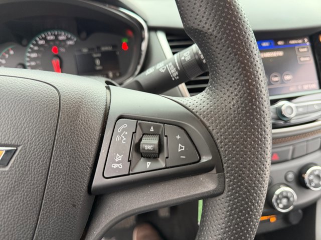 Certified 2022 Chevrolet Trax LS w/ Tint and Cruise Package image 19