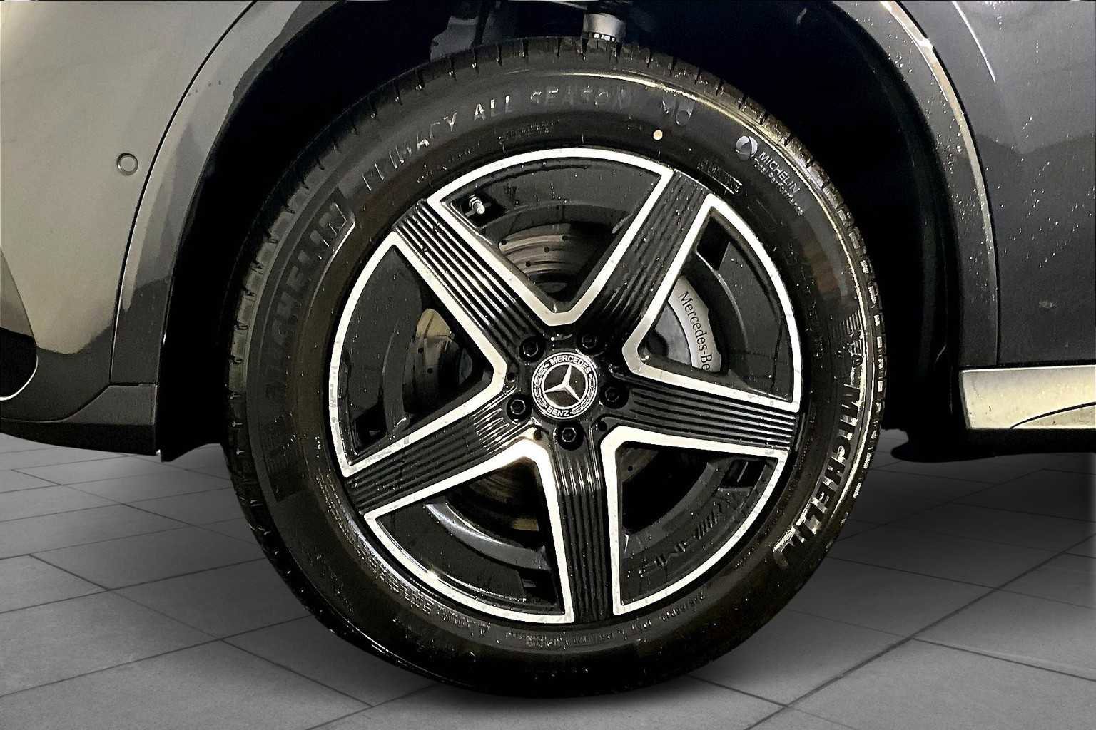 New 2026 Mercedes-Benz GLC 300 4MATIC image 17