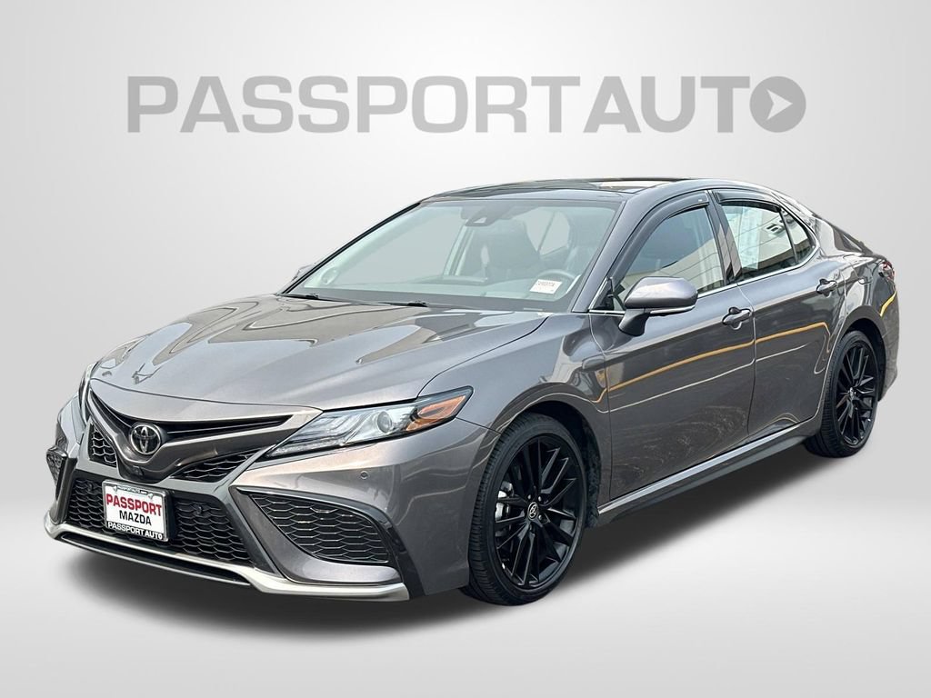 Used 2023 Toyota Camry XSE w/ Navigation Package FWD video 1