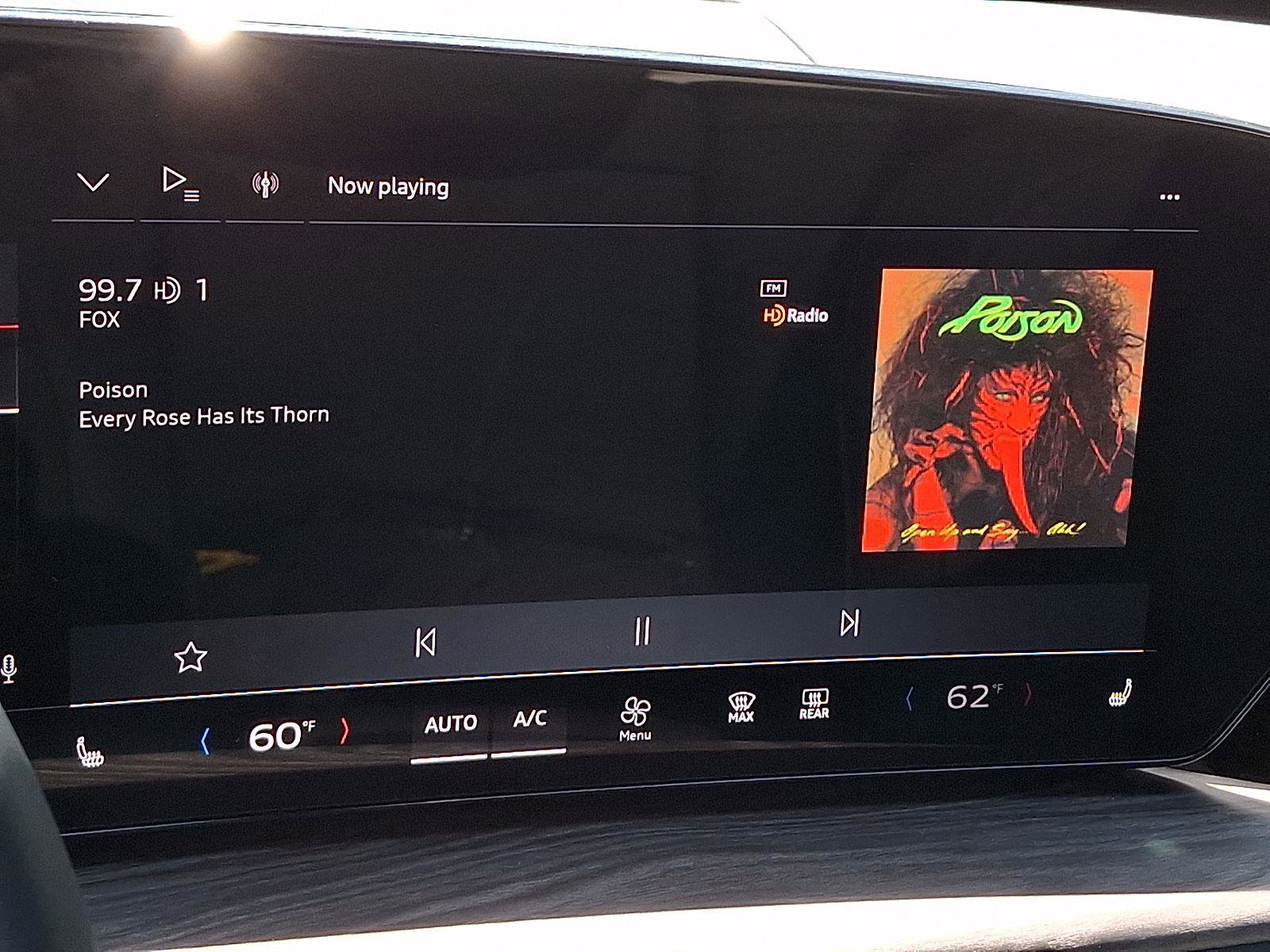 Used 2025 Audi Q5 Premium Plus w/ Premium Plus AWD/4WD image 18