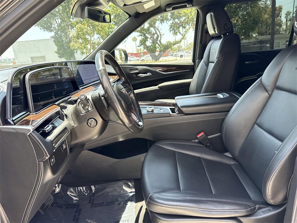 Used 2021 Cadillac Escalade ESV Luxury image 18