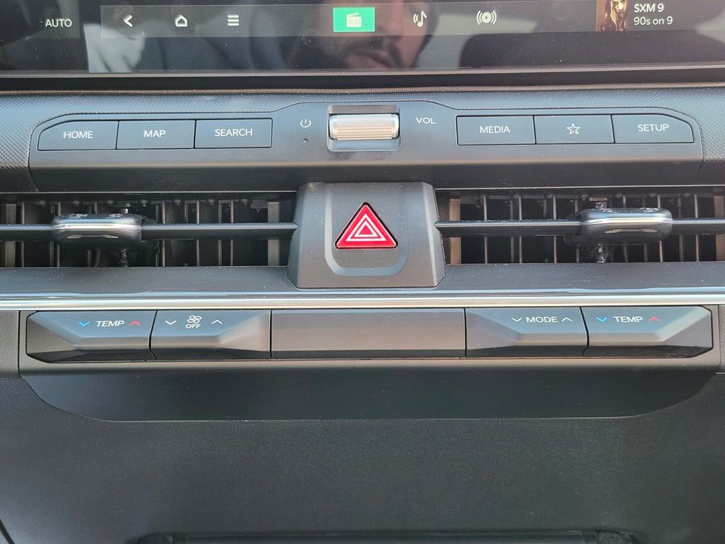 Used 2025 Kia K4 EX image 22