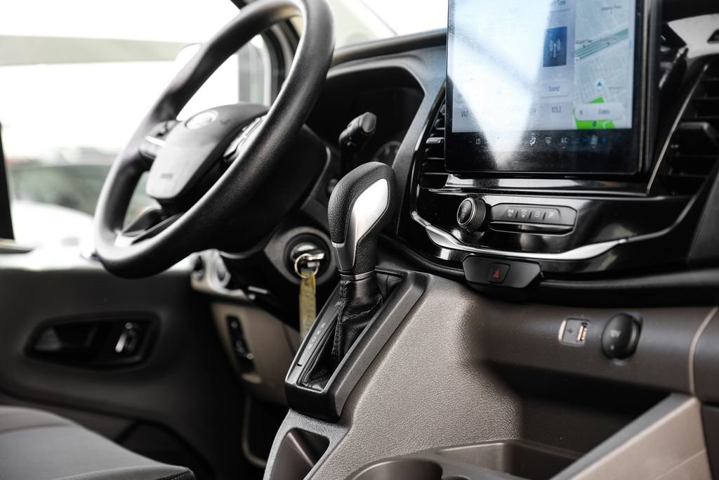 Used 2023 Ford Transit 350 XLT image 19