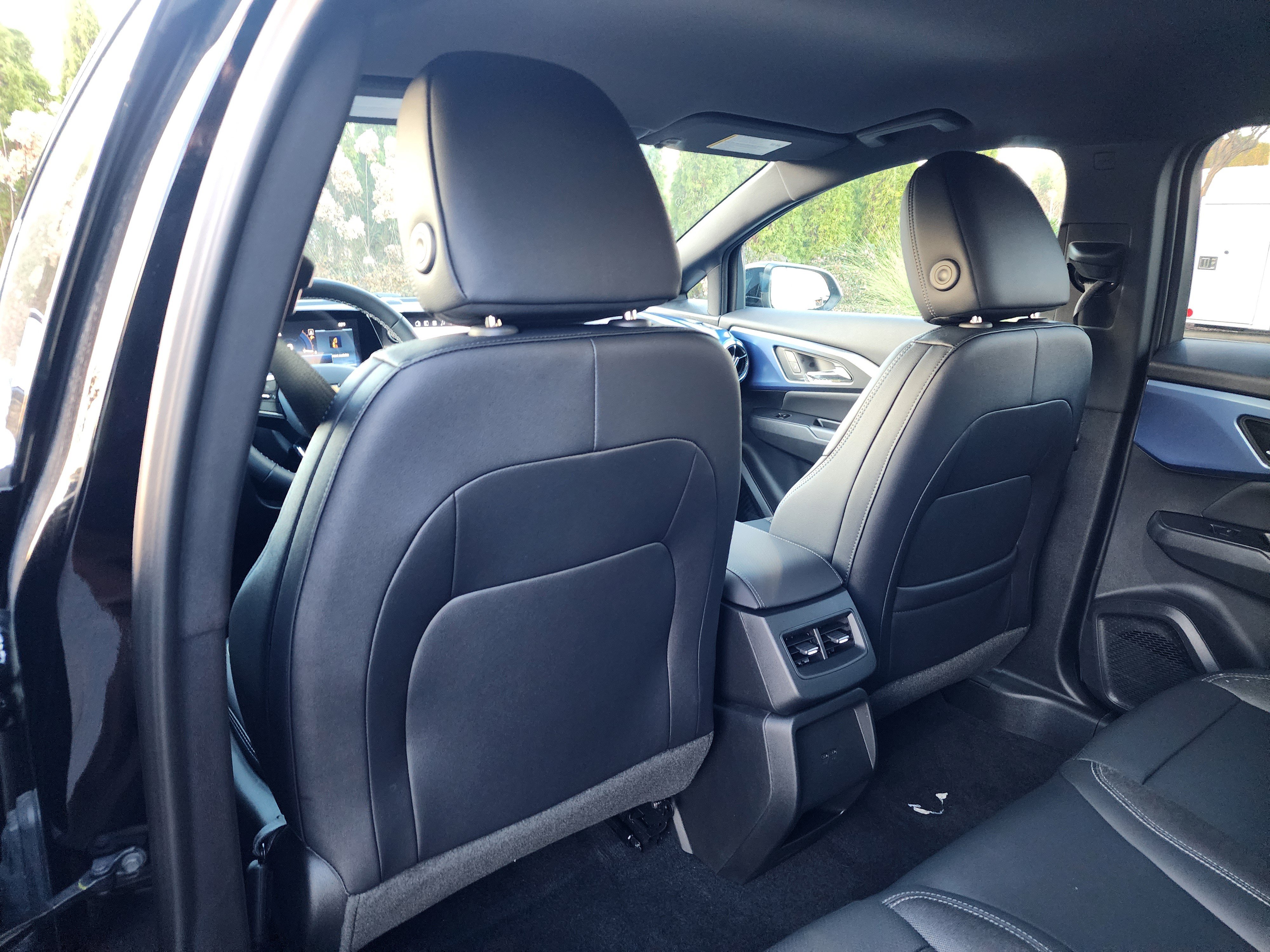 New 2026 Chevrolet Equinox EV LT AWD/4WD image 15