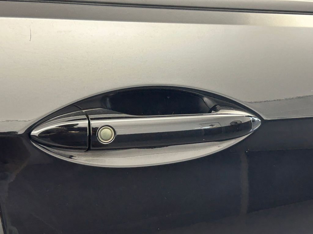 Used 2022 Honda Pilot Black Edition image 43