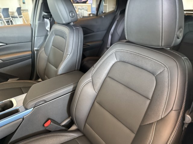 New 2026 Chevrolet Equinox EV LT FWD image 12