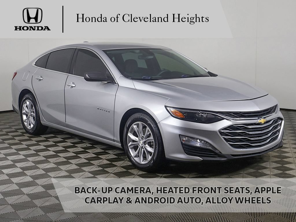 Used 2021 Chevrolet Malibu LT FWD image 1