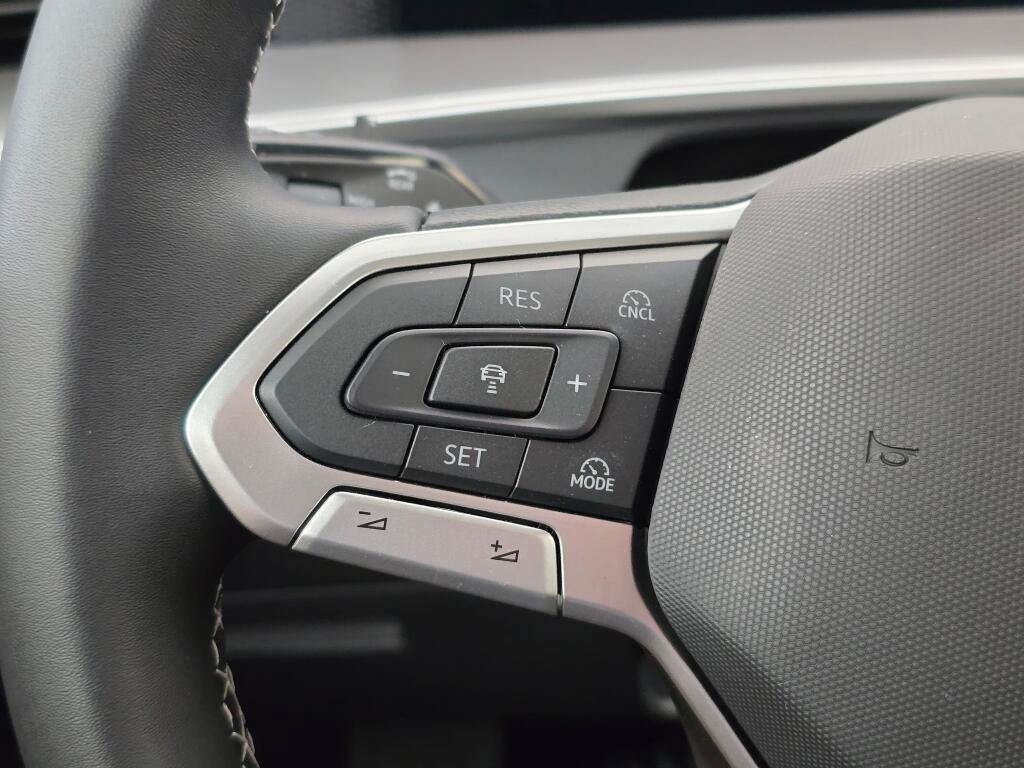 New 2026 Volkswagen Tiguan SE AWD/4WD image 22