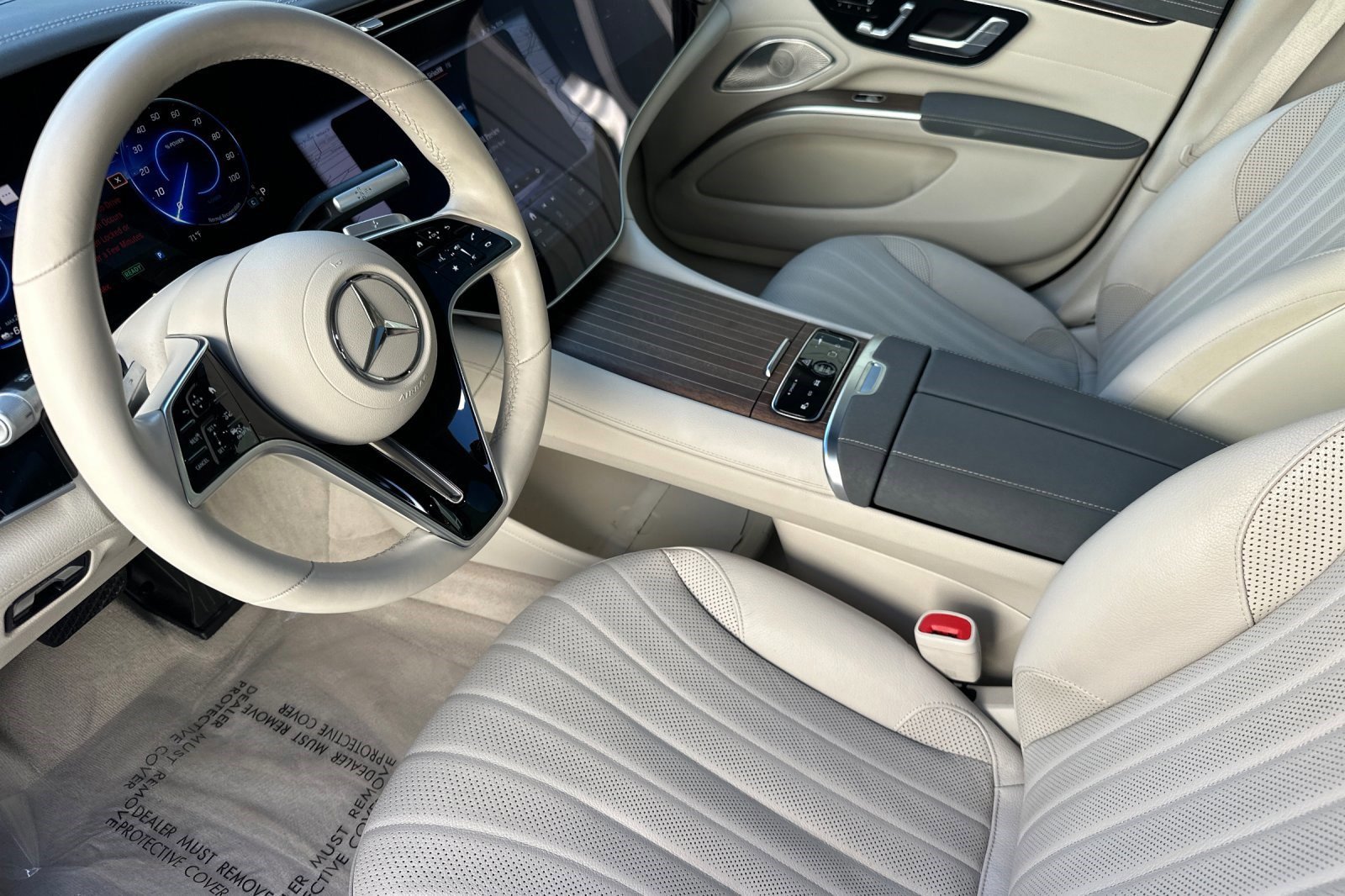 Used 2023 Mercedes-Benz EQS 580 4MATIC Sedan image 23