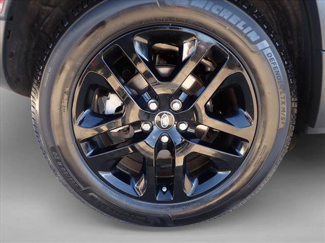 Used 2020 Land Rover Defender 110 S AWD/4WD image 7