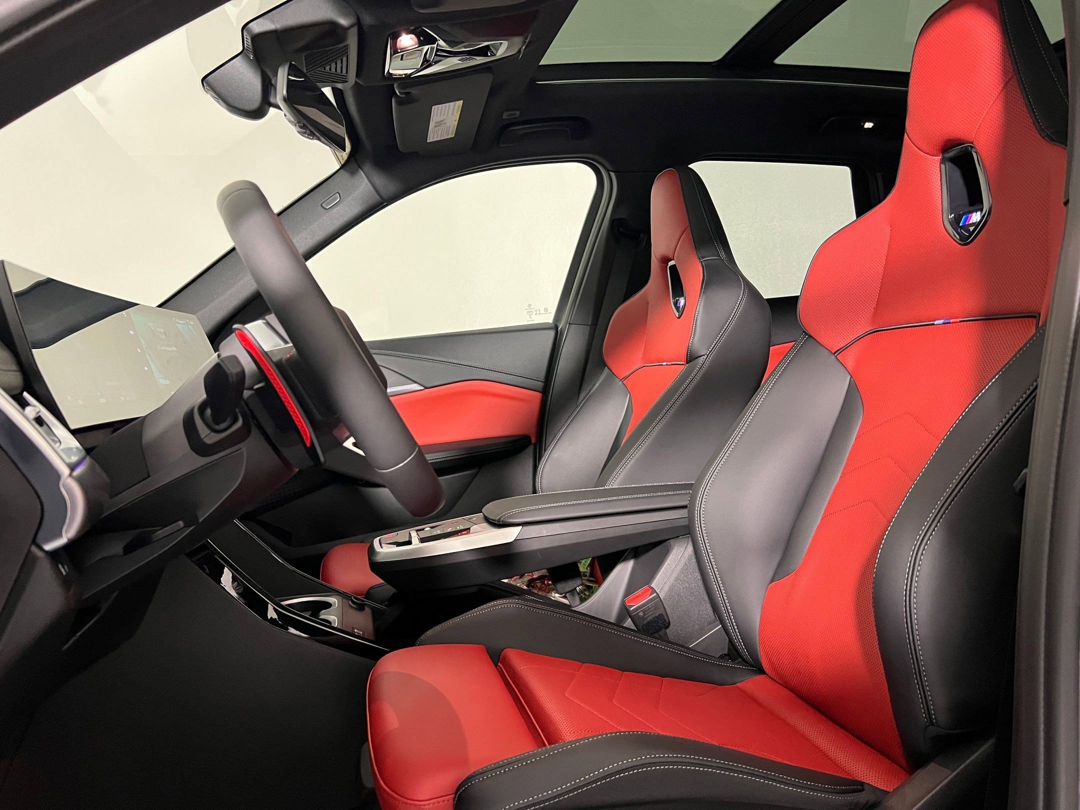 Used 2025 BMW X1 M35i w/ Premium Package AWD/4WD image 5